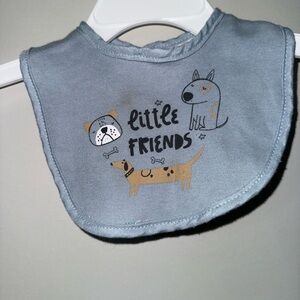 Gray and Black Bibs for Stylish Mealtime